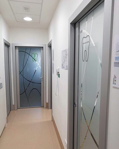 Satinato per porte Mantova